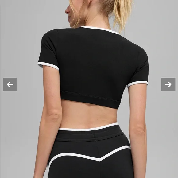 ALO Airbrush Race Short Sleeve Black and White Crop Top - Picture 3 of 9